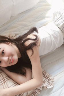 龚玥菲版新金瓶